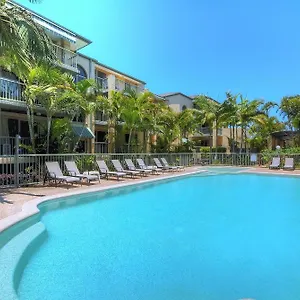 Bila Vista Kirra Beachside Aparthotel